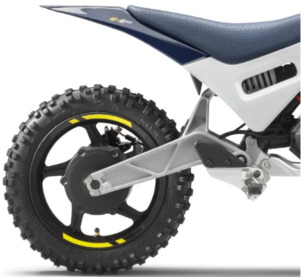 HUSQVARNA EE 2 (2025) - V - 2