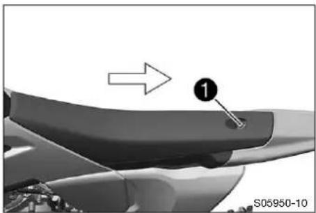 HUSQVARNA TC 65 (2025) - Retirer la selle - 1