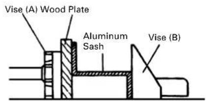 HITACHI C 15FB - Cutting easily - deformed materials, such as aluminum sash - 1