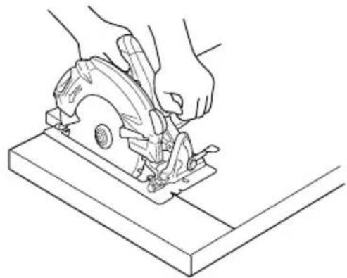 HITACHI C7UR - ADVERTENCIA: - 2