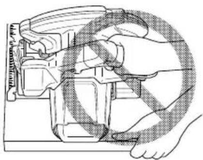 HITACHI C7UR - REMARQUE: - 1