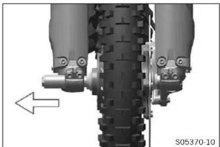 KTM 350 SX-F (2025) - Déposer la roue avant - 3