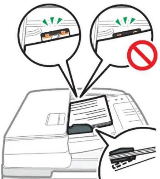 RICOH IM 4000 - Placez les originaux en les alignant, face imprimée vers le haut, dans l'ADF de numérisation recto-verso en un seul passage. - 1