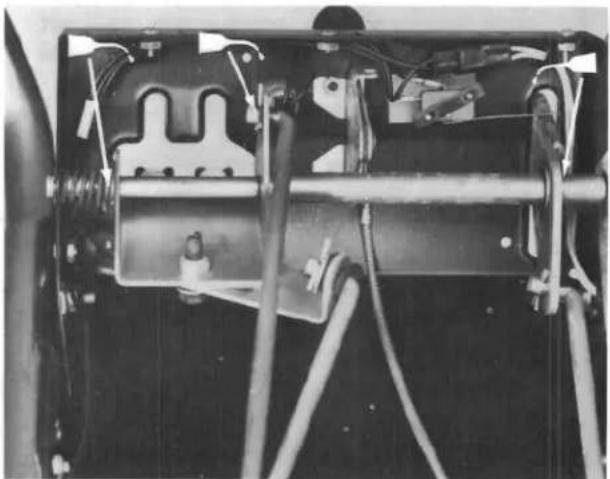 TORO 38080 - LUBRIFICATION DE LA DÉNEIGEUSE - 1