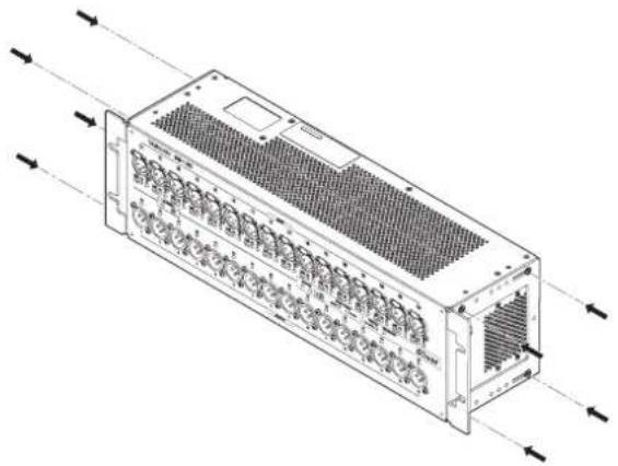 TASCAM SB-16D - Colocación de las escuadras para montaje en rack - 2