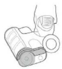 HISENSE HVC6463DA - Cleaning the brush - 1