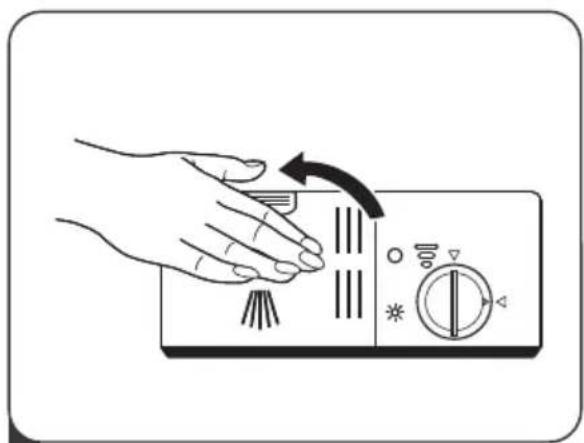 SCHNEIDER SCDW644D00 - Remplissage du distributeur de détergent - 2