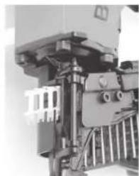 DEWALT DCB548 - Chargement de l'outil (Fig. 1, 4-7) - 5