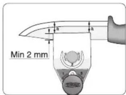 Tormek KJ-45 - Mounting the knife in the jig - 2