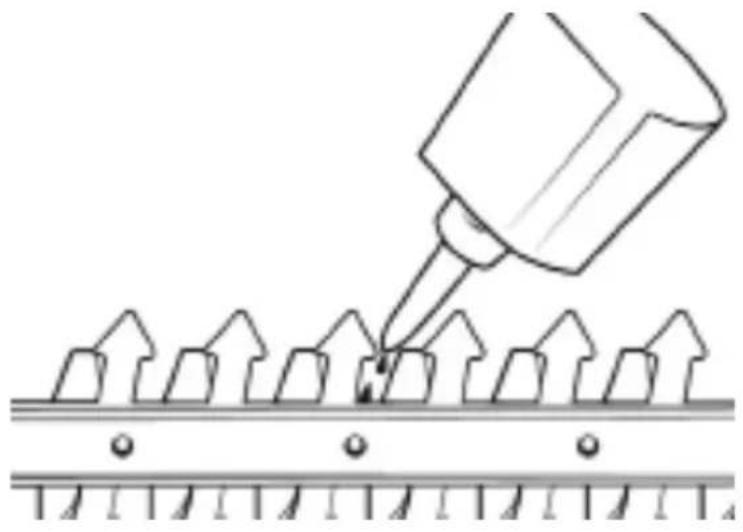 Brandson 303451 - Lubricating the blade unit - 2