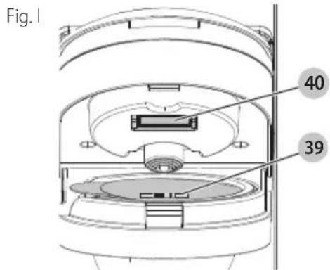 BLACK & DECKER BCHB101 - Inserting a Capsule (Fig. A, H, I) - 2