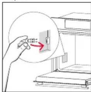 HOOVER HO6 H5B3YTX - Changing the lateral bulb: - 4
