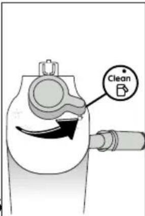 DELONGHI Magnifica Plus ECAM320.70.SB - Cleaning the milk carafe after use - 2