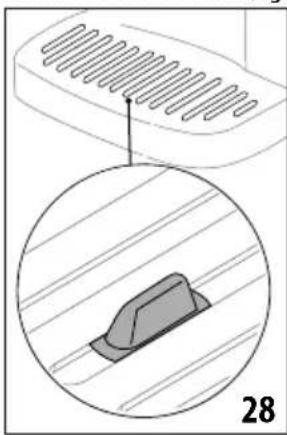 DELONGHI Magnifica Plus ECAM320.70.SB - Cleaning the drip tray and drip tray grille Important! - 1