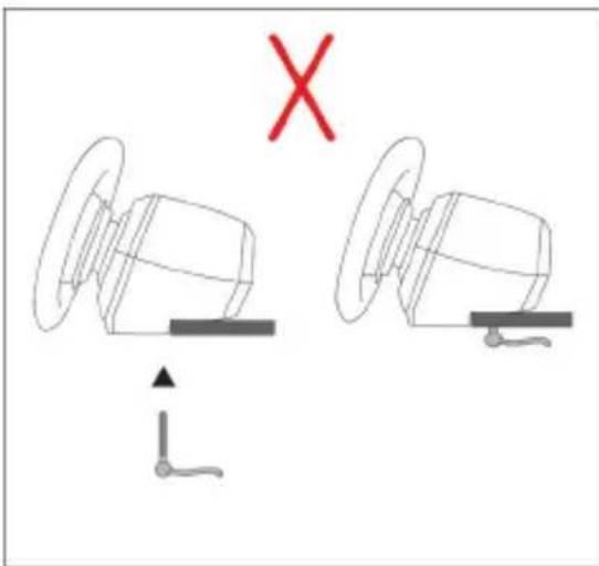 THRUSTMASTER T128 - 警告—不玩游戏时存在的踏板组夹伤危险 - 1