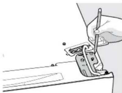 IKEA STJÄRNSTATUS 405.222.86 - Para desinstalar las puertas del refrigerador: - 3