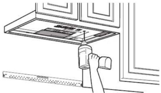IKEA LAGAN 504.692.93 - B4. USO DE LA PLANTILLA PARA EL GABINETE SUPERIOR A FIN DE PREPARAR EL AREA DE DICHO GABINETE - 1