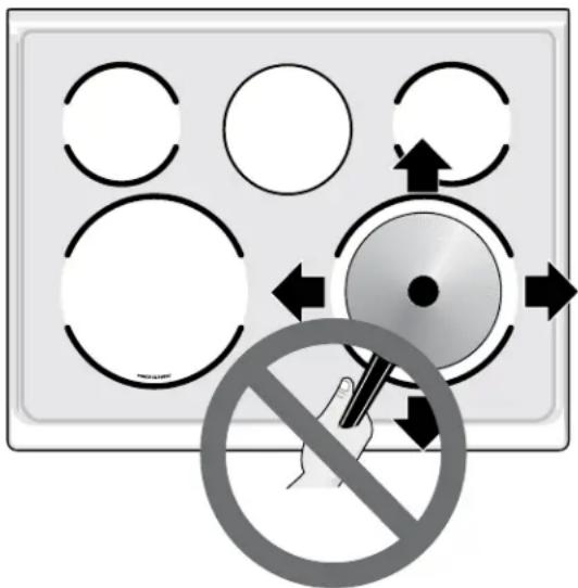 IKEA ÄLMESTAD 105.405.31 - Déplacement des ustensiles de cuisson sur une table de cuisson en vitrocéramique - 1