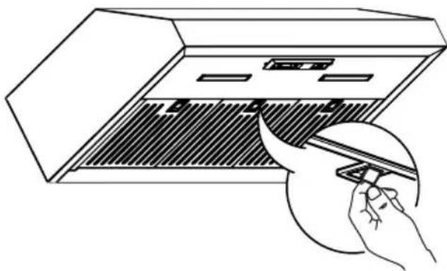 IKEA PLANENLIG 304.621.41 - Mantenimiento del filtro anti-grasa: - 1