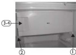 WHIRLPOOL ARC 104/1/A+ - Anschlagwechsel der Tiefkühlfachklappe - 3