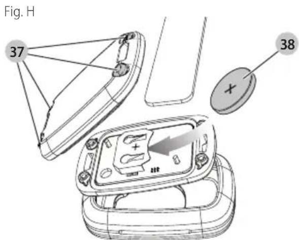 DEWALT DWV905M - Bytte ut myntcellebatteriet i fjernkontrollen (Fig. H) - 2