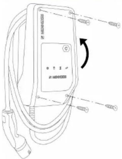 Mennekes AMTRON Compact 2.0 11 - Danno materiale a causa di componenti o cavi schiacciati - 1