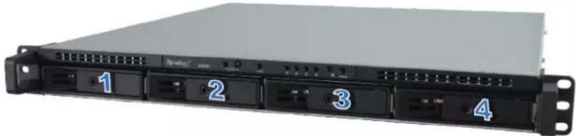 SYNOLOGY RackStation RS820RP+ - Installation des disques - 6