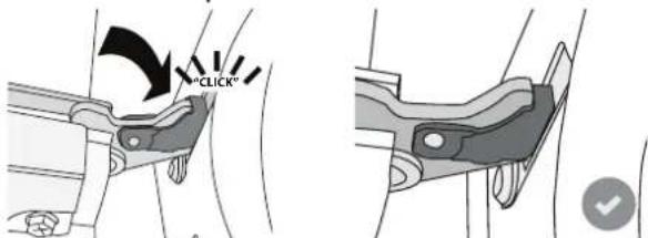 WHIRLPOOL AKZMS 8680 BL - REMOVING AND REFITTING THE DOOR - 4