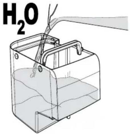 SAECO Aulika Evo Top - Remplissage du réservoir à eau - 4