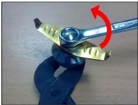 Santos N° 62 - Changing the blade: - 1