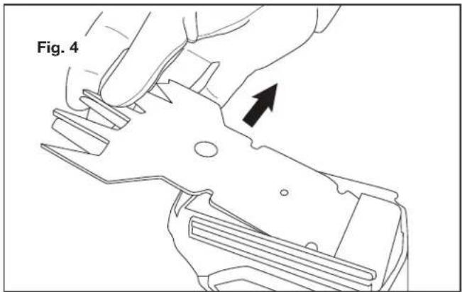 Martha Stewart MTS-CGSH1 - Fitting and Changing the Blades - 4