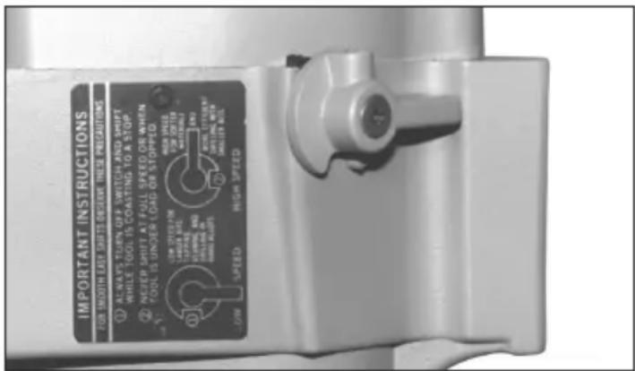 MILWAUKEE 4297-1 - E - Botón del interbloqueo de la taladradora y el imán - 1