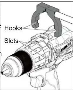 MILWAUKEE M18 Fuel ONE-KEY 2805-22 - Installing the Side Handle - 1