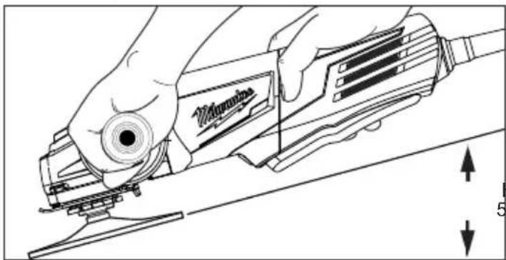 MILWAUKEE 6161-31 - Using Sanding Discs - 1