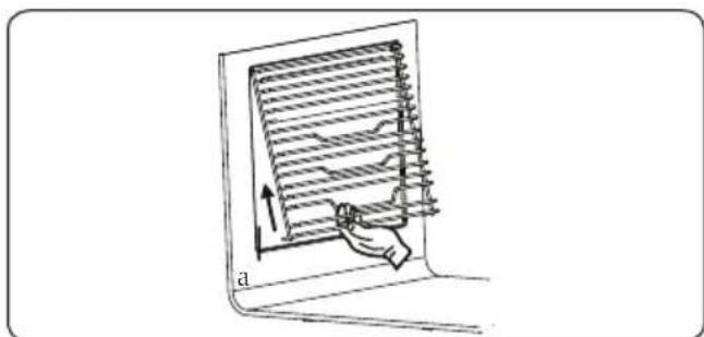 SHARP K-61V28IM1-EU - Retrait des grilles latérales de support - 1