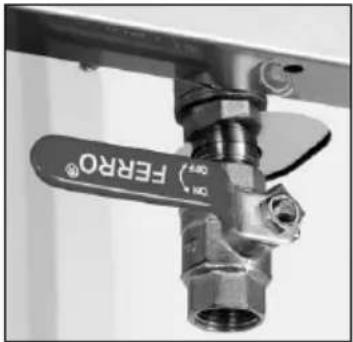 BARTSCHER WB3110 - Water in the tank for GN chambers is very hot during operation. To avoid burns leave the device to cool down before draining water with use of drain tap. - 1