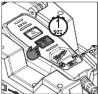 MILWAUKEE M18 Force Logic 2774-21HD - To operate with the remote cable-connected to the pump: - 3
