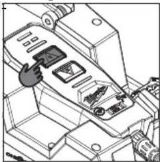 MILWAUKEE M18 Force Logic 2774-21HD - To operate with the remote cable-connected to the pump: - 1