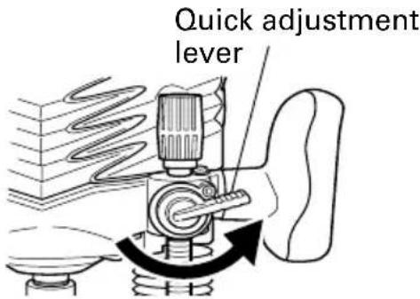 HiKOKI M12V2 - Adjusting depth of cut - 2