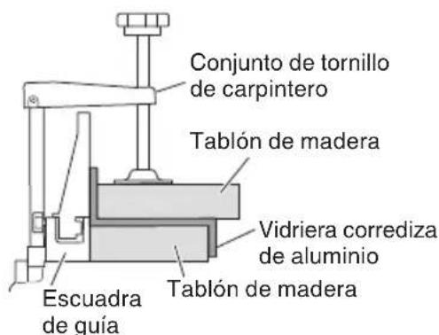 HiKOKI C12RSH2 - NOTA: Cuando corte una sola ranura en cualquier extremo de la pieza de trabajo, quite la parte innecesaria con un formón. - 1