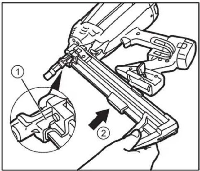 DEWALT DDF5120550 - Het magazijn vervangen: - 2