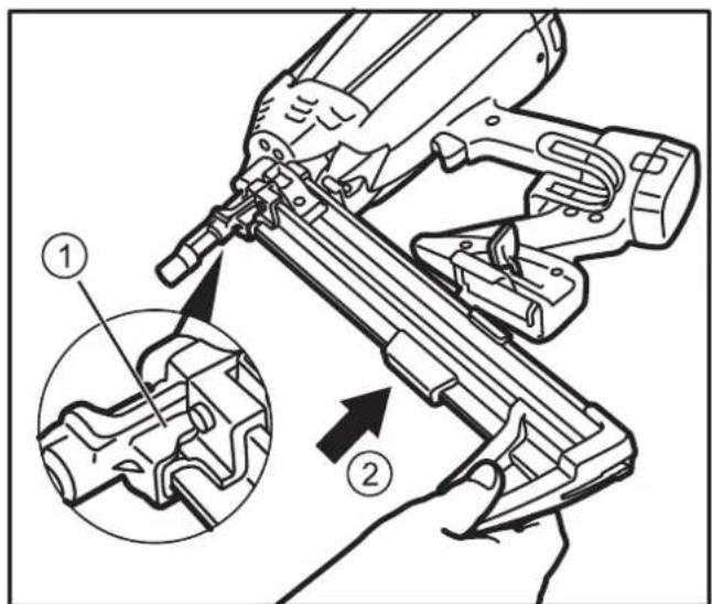 DEWALT DDF5120550 - Replacing the magazine: - 2