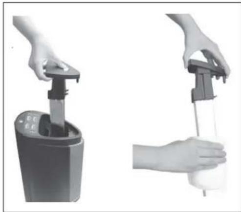 Clean Air Optima CA-401 - Pulling out and putting back the rustproof electrostatic filter - 1