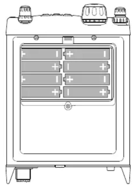 YAESU FT-818 - Installation et utilisation de piles alcalines - 2