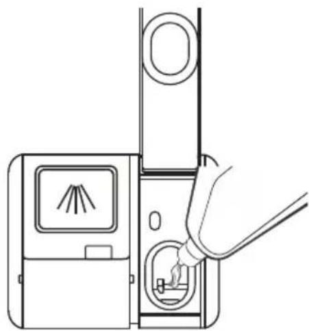 EDESA EDW-6230 WH - Filling The Rinse Aid Reservoir - 2