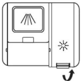 EDESA EDB-4711-I SL - Filling The Rinse Aid Reservoir - 1