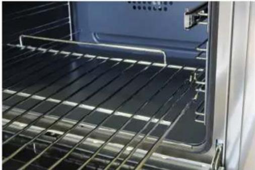 Porter & Charles FEC90B3 - comment placer correctement les grilles du four et lechefrite - 3