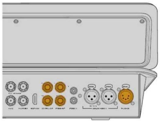 Blackmagic Design ATEM Television Studio HD8 - Boutons de réseau d'ordres et d'appel - 1