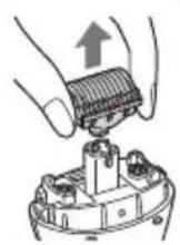 PANASONIC ES-WM31 - Removing and attaching the bikini shaver head - 5