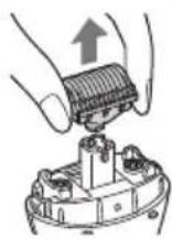 PANASONIC ES-WM31 - Sette på den ytre folierammen - 3